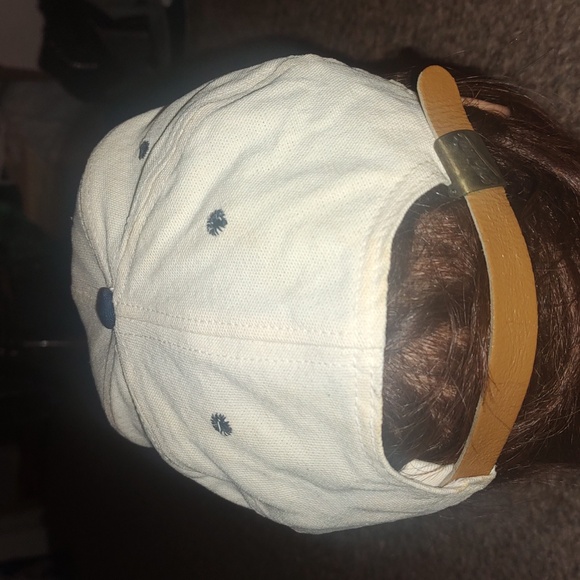 Vtg NCAA Iowa State Cyclones Embroidered Logo Leather Strapback Hat Cap - Picture 6 of 10